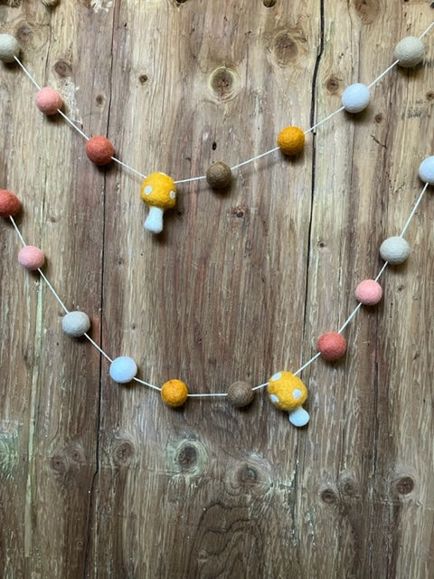 Modern Boho Autumn 7ft Garland